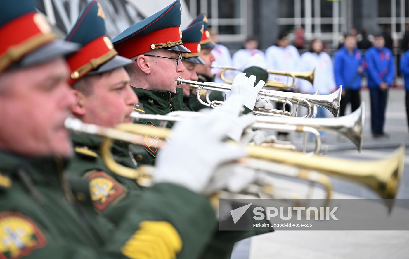 Russia Regions May Day