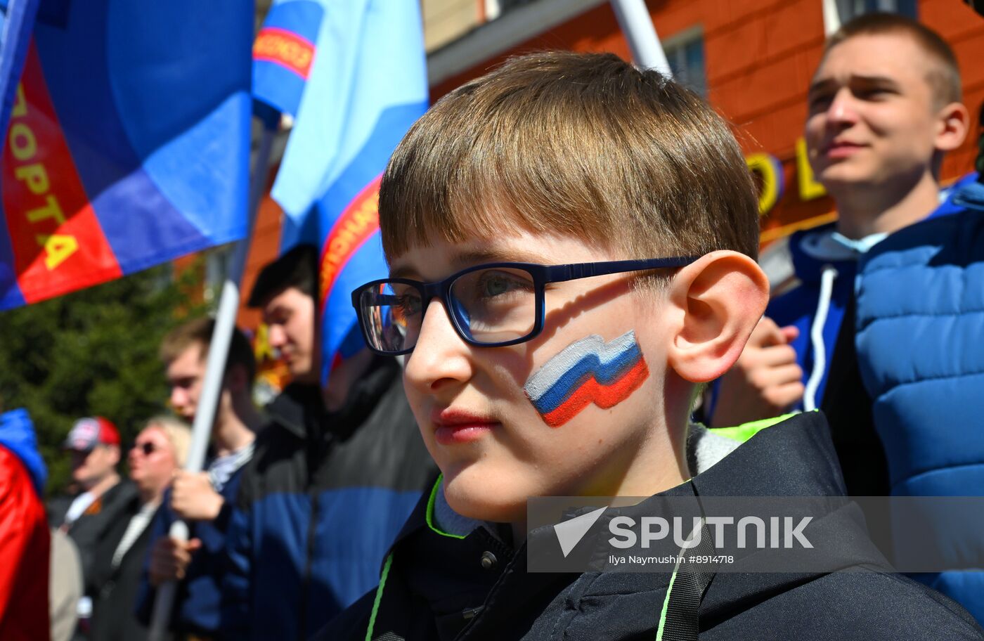 Russia Regions May Day