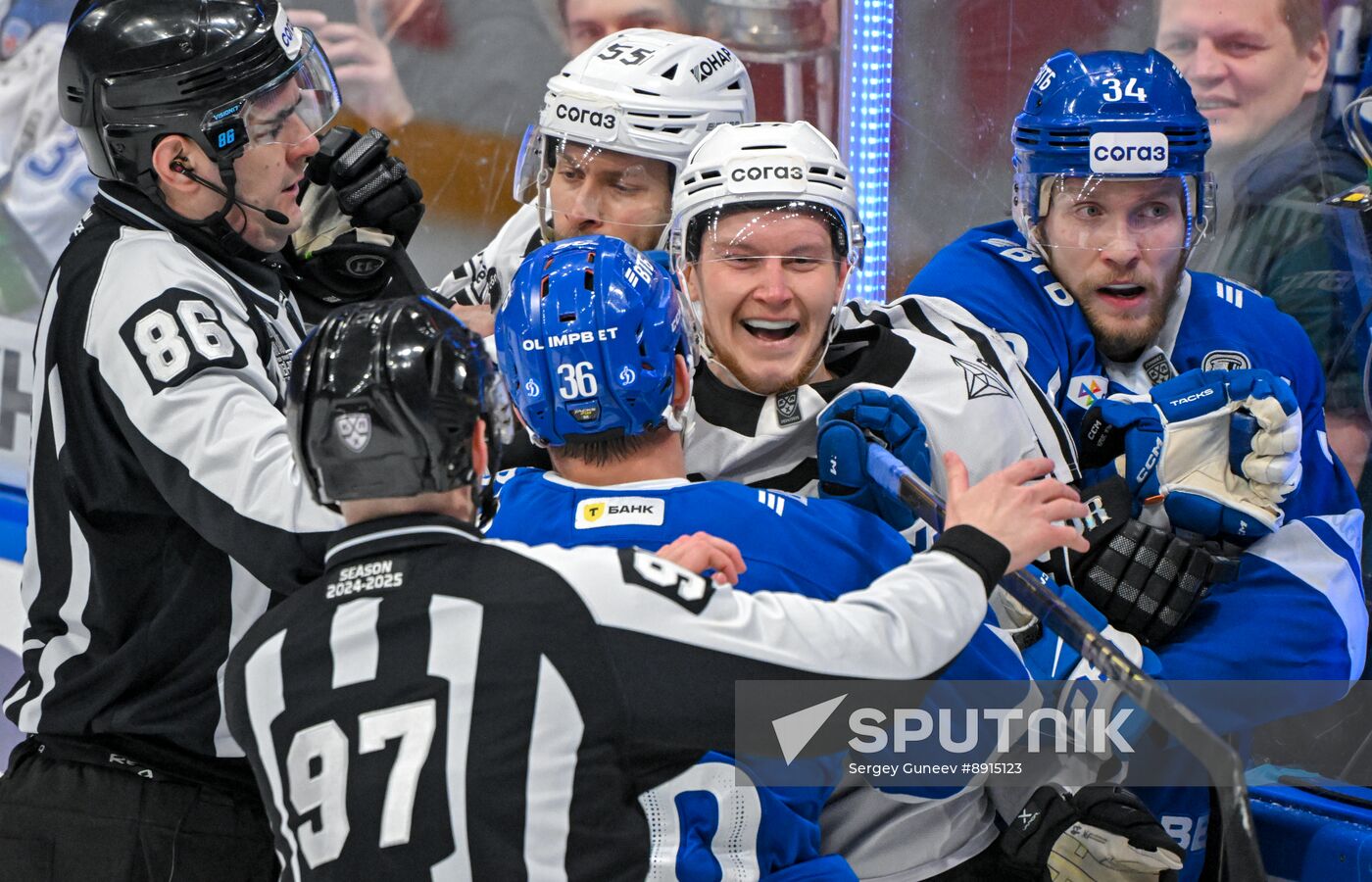 Russia Ice Hockey Kontinental League Dynamo - Traktor