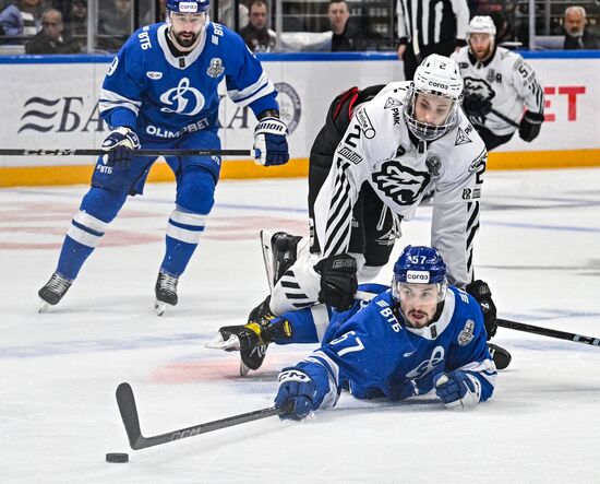 Russia Ice Hockey Kontinental League Dynamo - Traktor