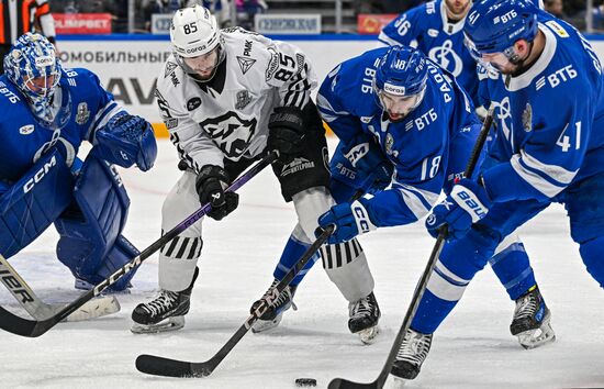 Russia Ice Hockey Kontinental League Dynamo - Traktor
