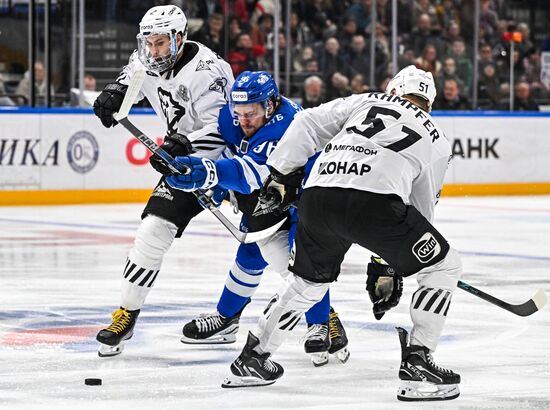 Russia Ice Hockey Kontinental League Dynamo - Traktor