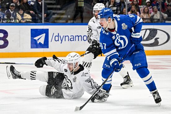 Russia Ice Hockey Kontinental League Dynamo - Traktor