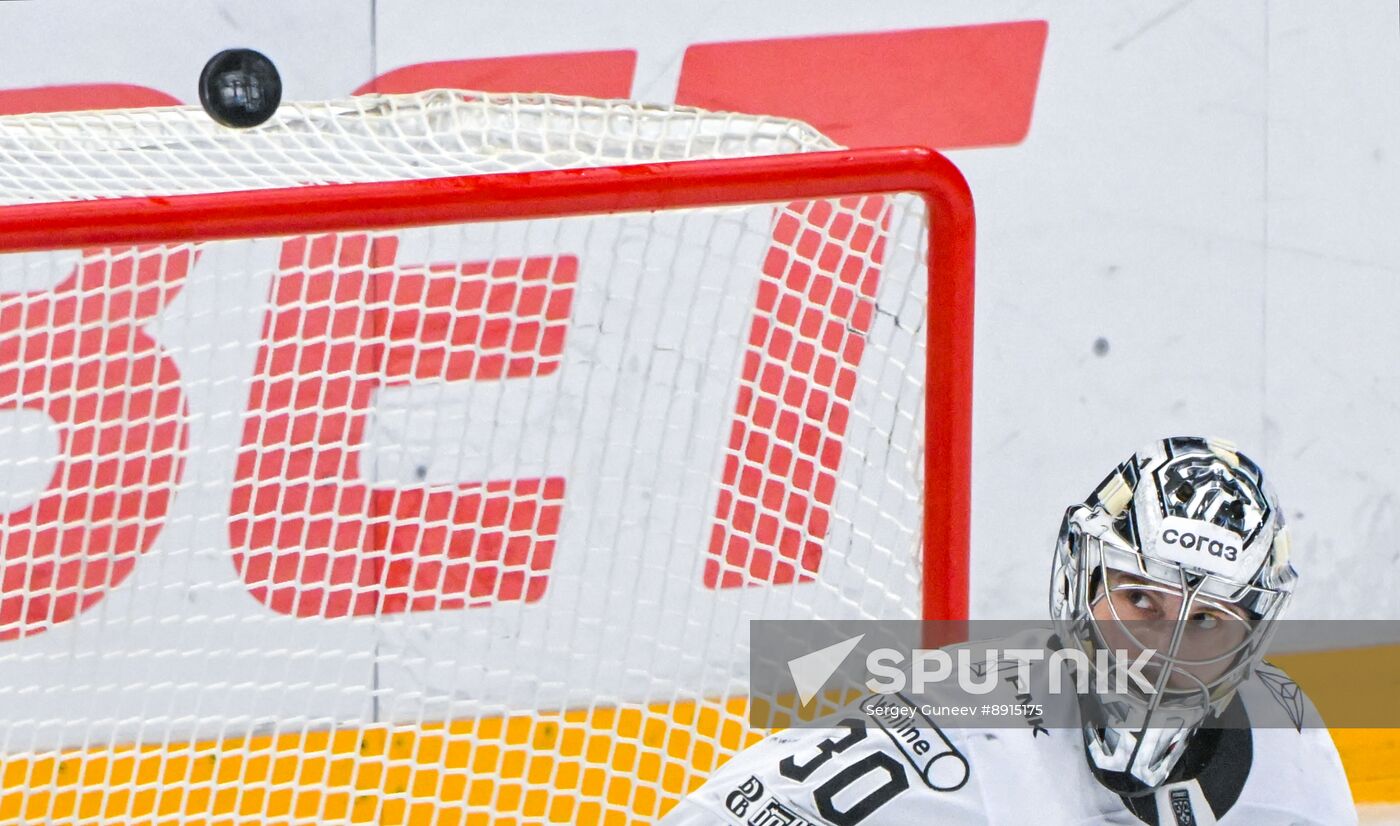 Russia Ice Hockey Kontinental League Dynamo - Traktor