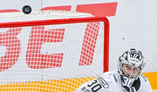 Russia Ice Hockey Kontinental League Dynamo - Traktor