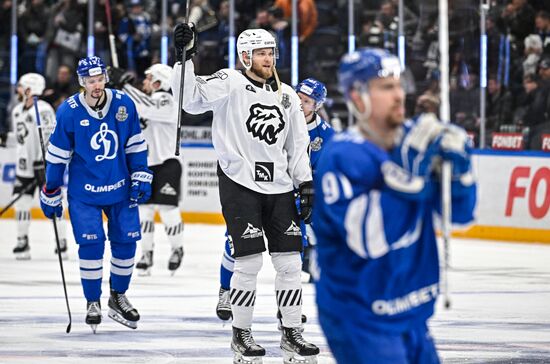 Russia Ice Hockey Kontinental League Dynamo - Traktor