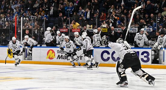 Russia Ice Hockey Kontinental League Dynamo - Traktor