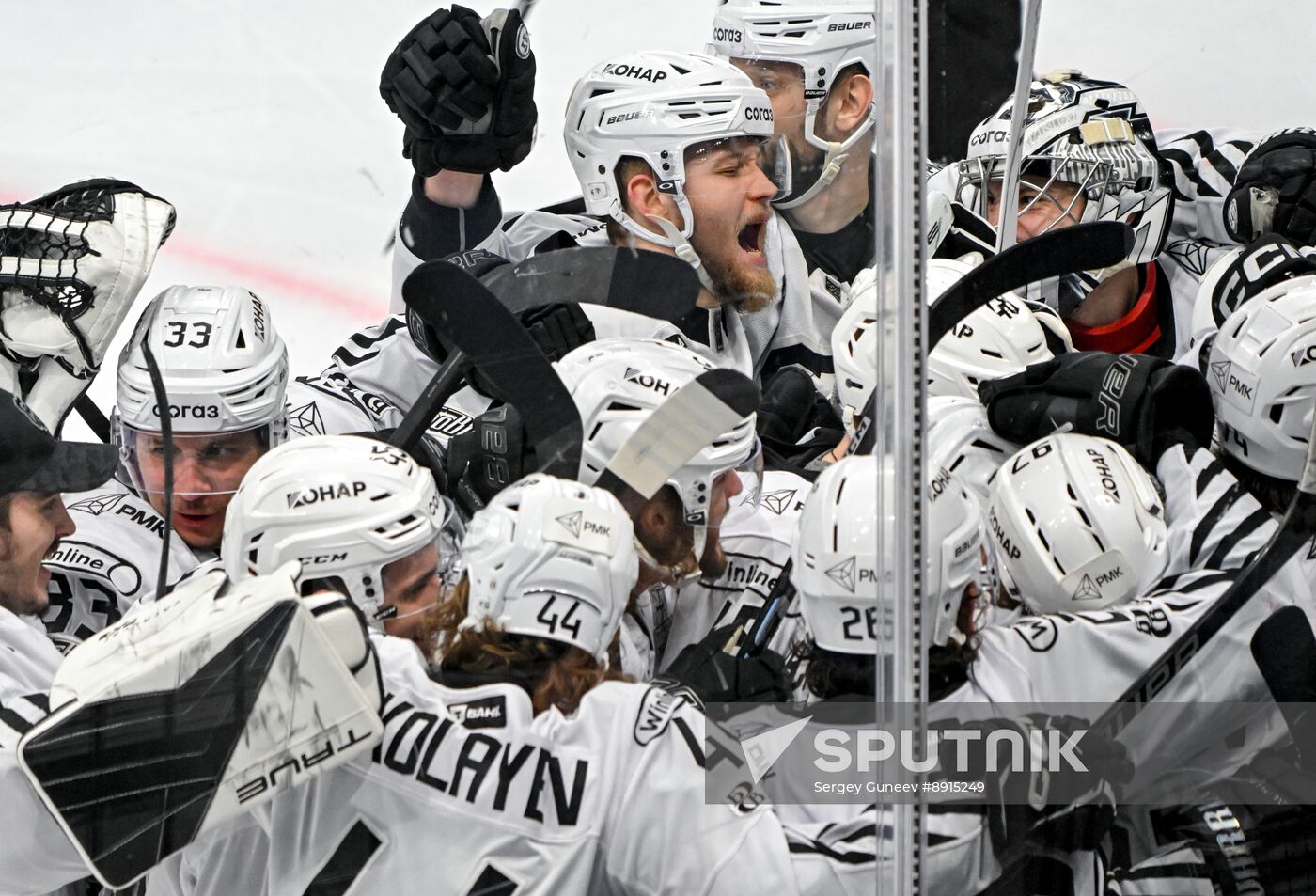 Russia Ice Hockey Kontinental League Dynamo - Traktor