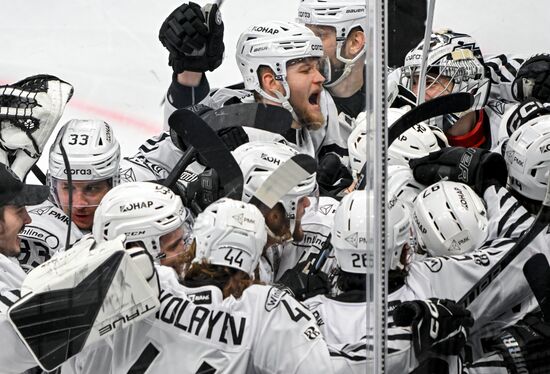 Russia Ice Hockey Kontinental League Dynamo - Traktor