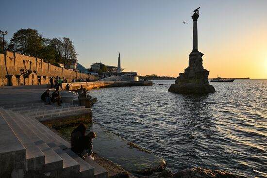 Monument to the sunken ships in Sevastopol. Location: Russia, Sevastopol. Author: Konstantin Mihalchevskiy/Sputnik. Hero City Sevastopol