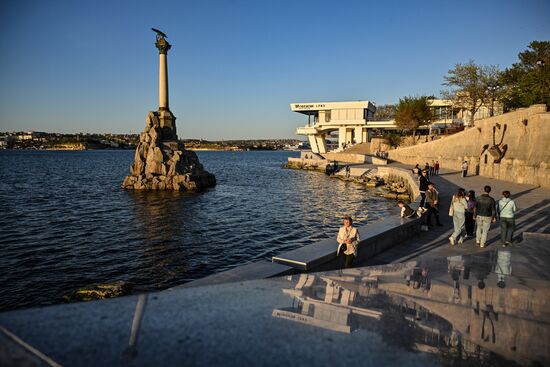 The Scuttled Ships Monument in Sevastopol. Location: Russia, Sevastopol. Author: Konstantin Mihalchevskiy/Sputnik. Hero City Sevastopol