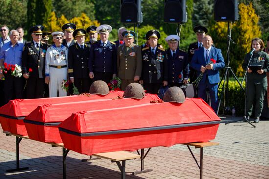 Moldova WWII Reburial