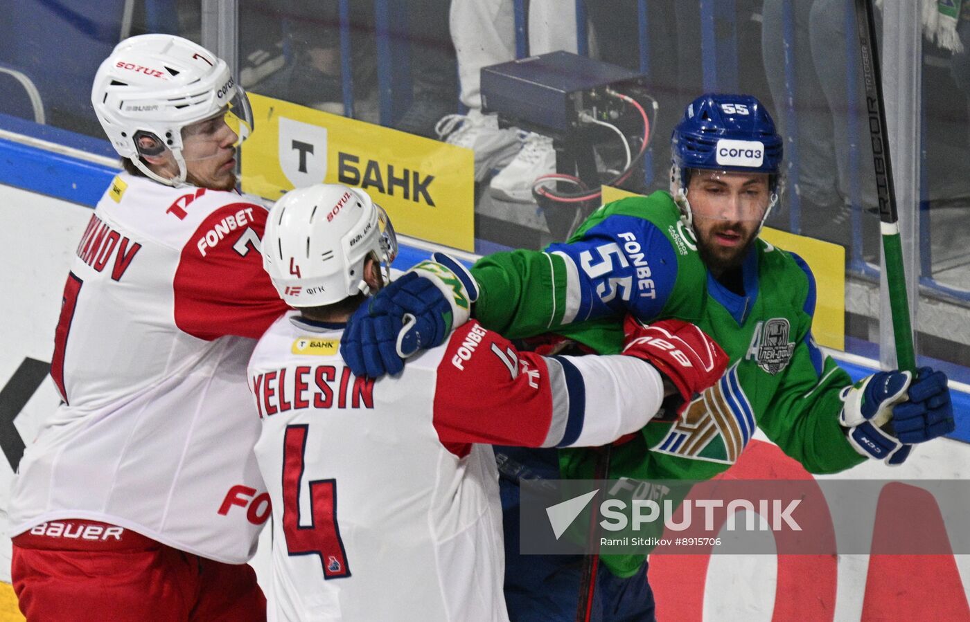Russia Ice Hockey Kontinental League Salavat Yulaev - Lokomotiv