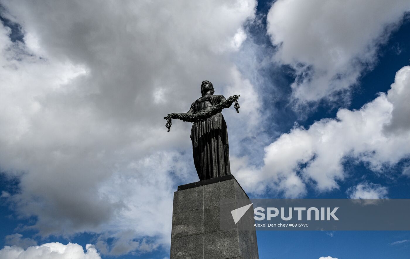 Hero City Leningrad