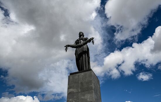 Hero City Leningrad