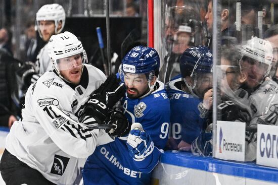 Russia Ice Hockey Kontinental League Dynamo - Traktor