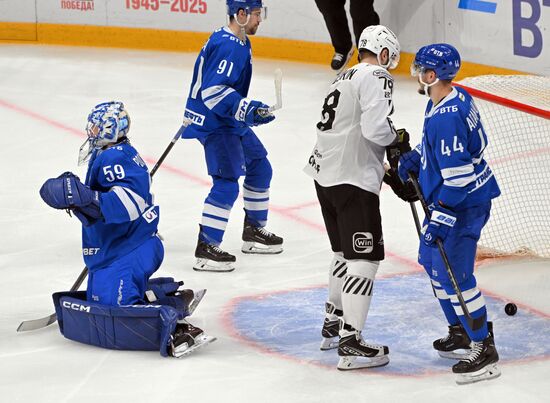 Russia Ice Hockey Kontinental League Dynamo - Traktor