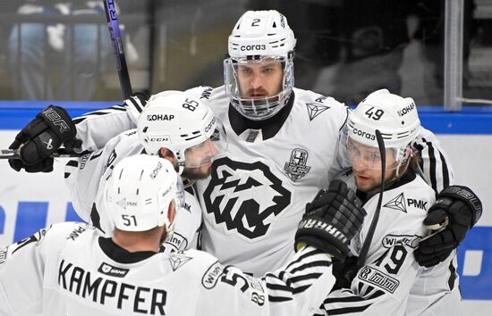 Russia Ice Hockey Kontinental League Dynamo - Traktor