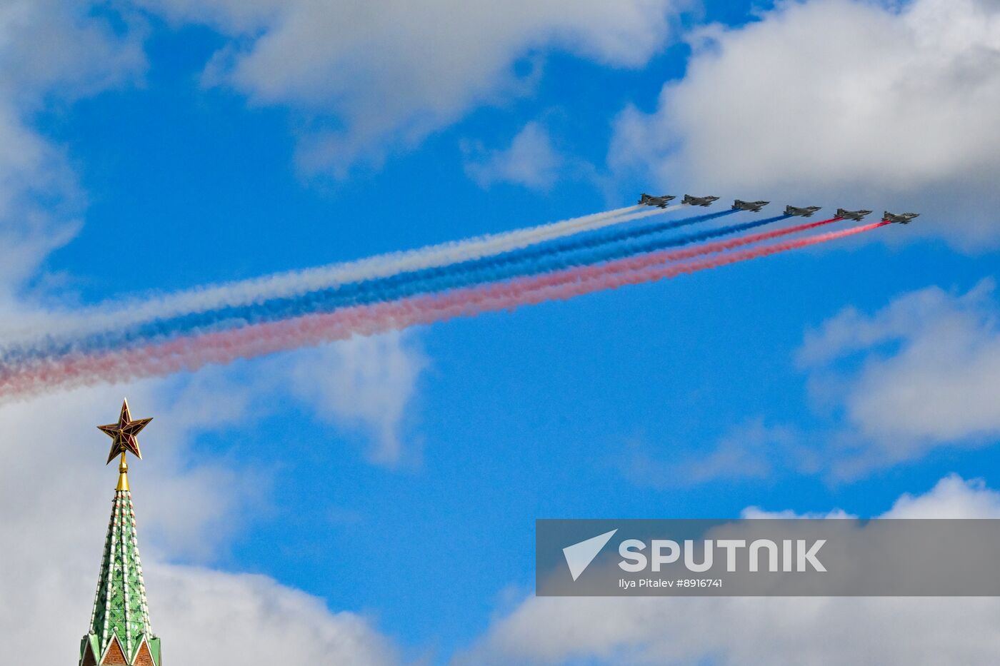 Russia WWII Victory Parade Aerial Rehearsal