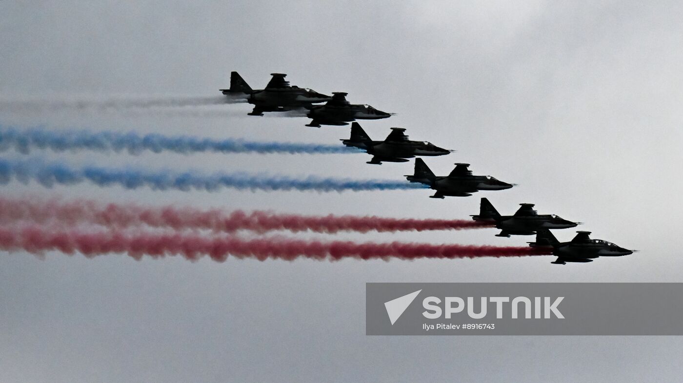 Russia WWII Victory Parade Aerial Rehearsal