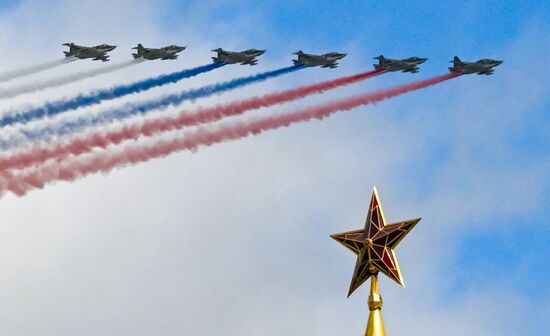 Russia WWII Victory Parade Aerial Rehearsal