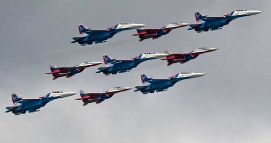 Russia WWII Victory Parade Aerial Rehearsal