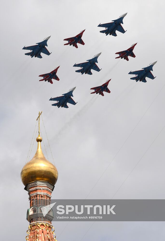 Russia WWII Victory Parade Aerial Rehearsal