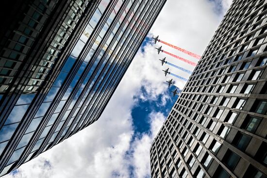 Russia WWII Victory Parade Aerial Rehearsal