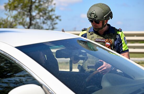 Russia Crimea Territorial Defence Training