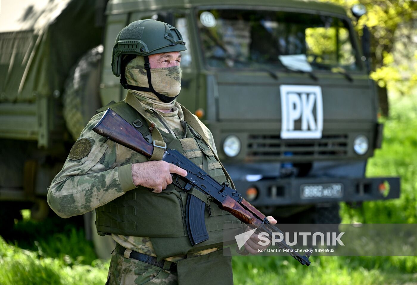 Russia Crimea Territorial Defence Training