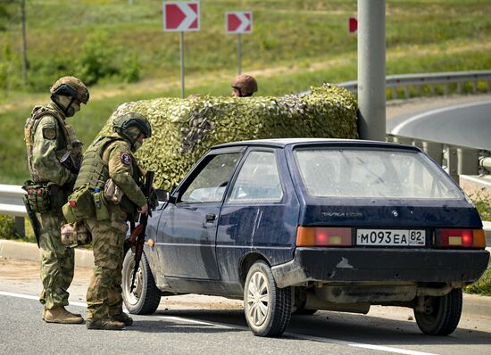 Russia Crimea Territorial Defence Training