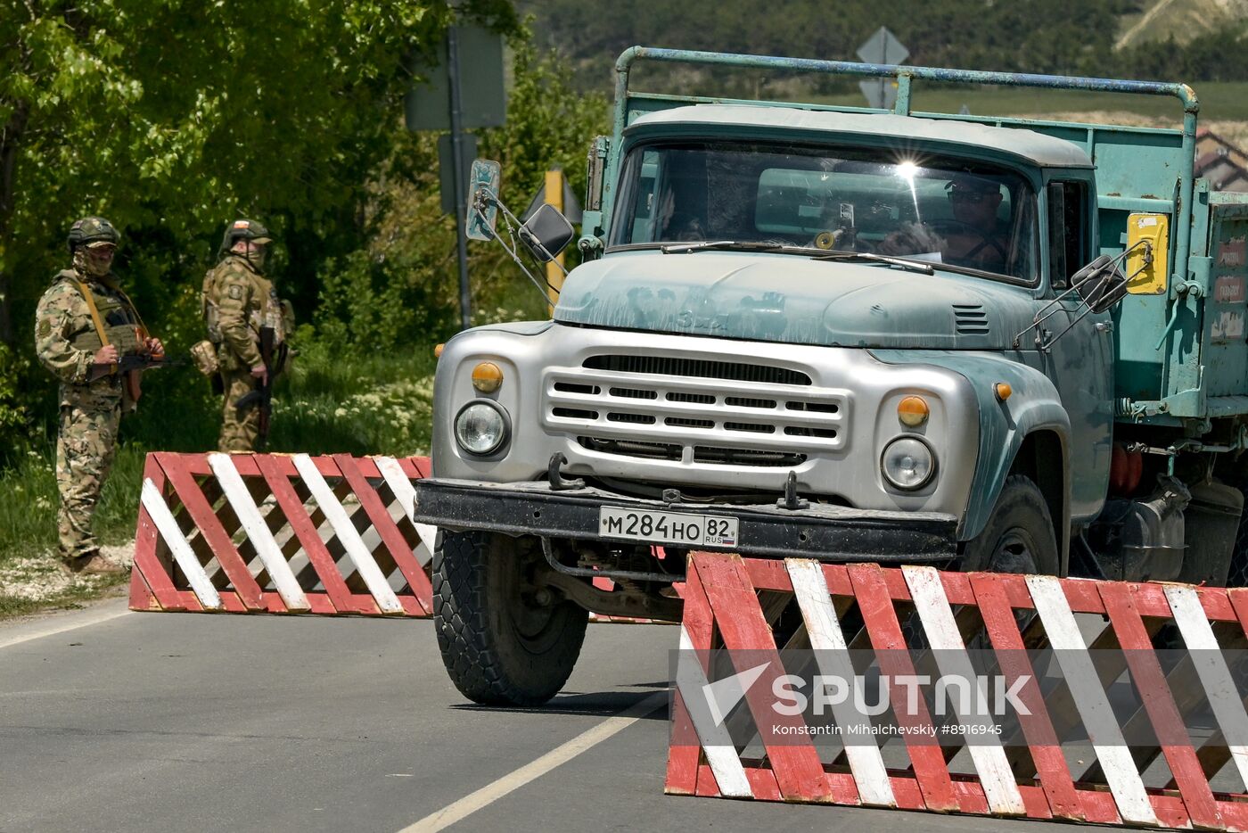 Russia Crimea Territorial Defence Training