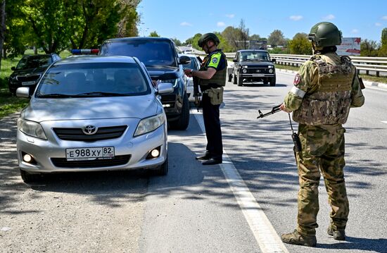 Russia Crimea Territorial Defence Training