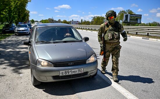 Russia Crimea Territorial Defence Training