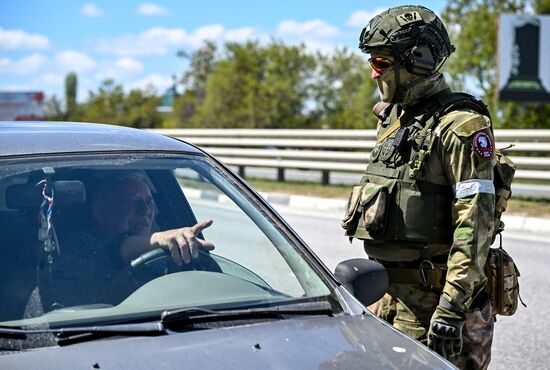 Russia Crimea Territorial Defence Training