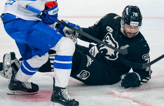 Russia Ice Hockey Kontinental League Traktor - Dynamo