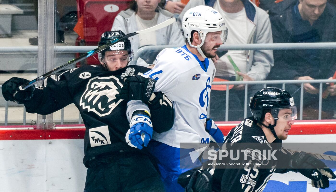 Russia Ice Hockey Kontinental League Traktor - Dynamo