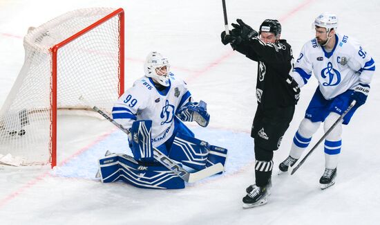 Russia Ice Hockey Kontinental League Traktor - Dynamo