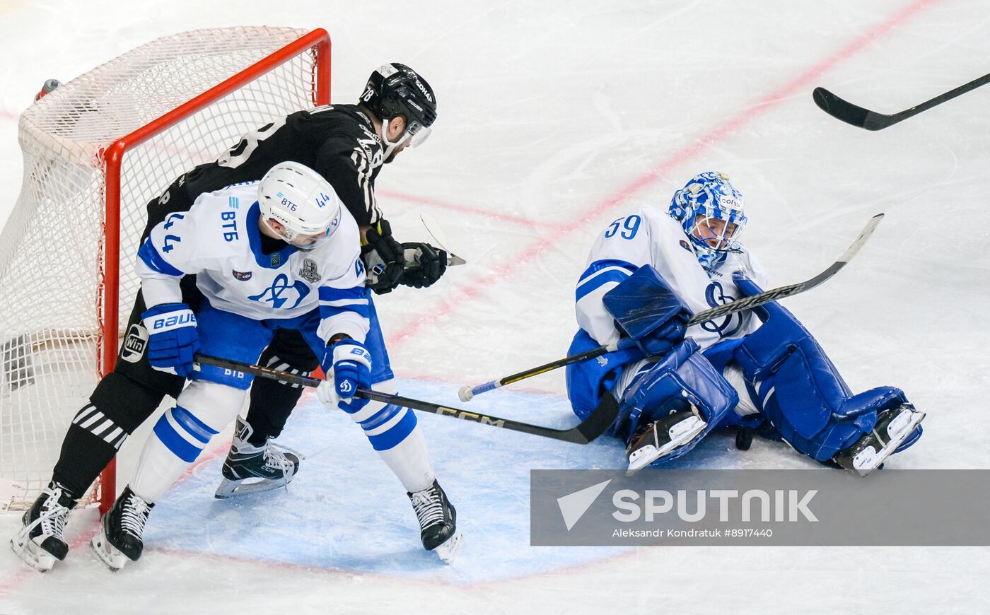 Russia Ice Hockey Kontinental League Traktor - Dynamo