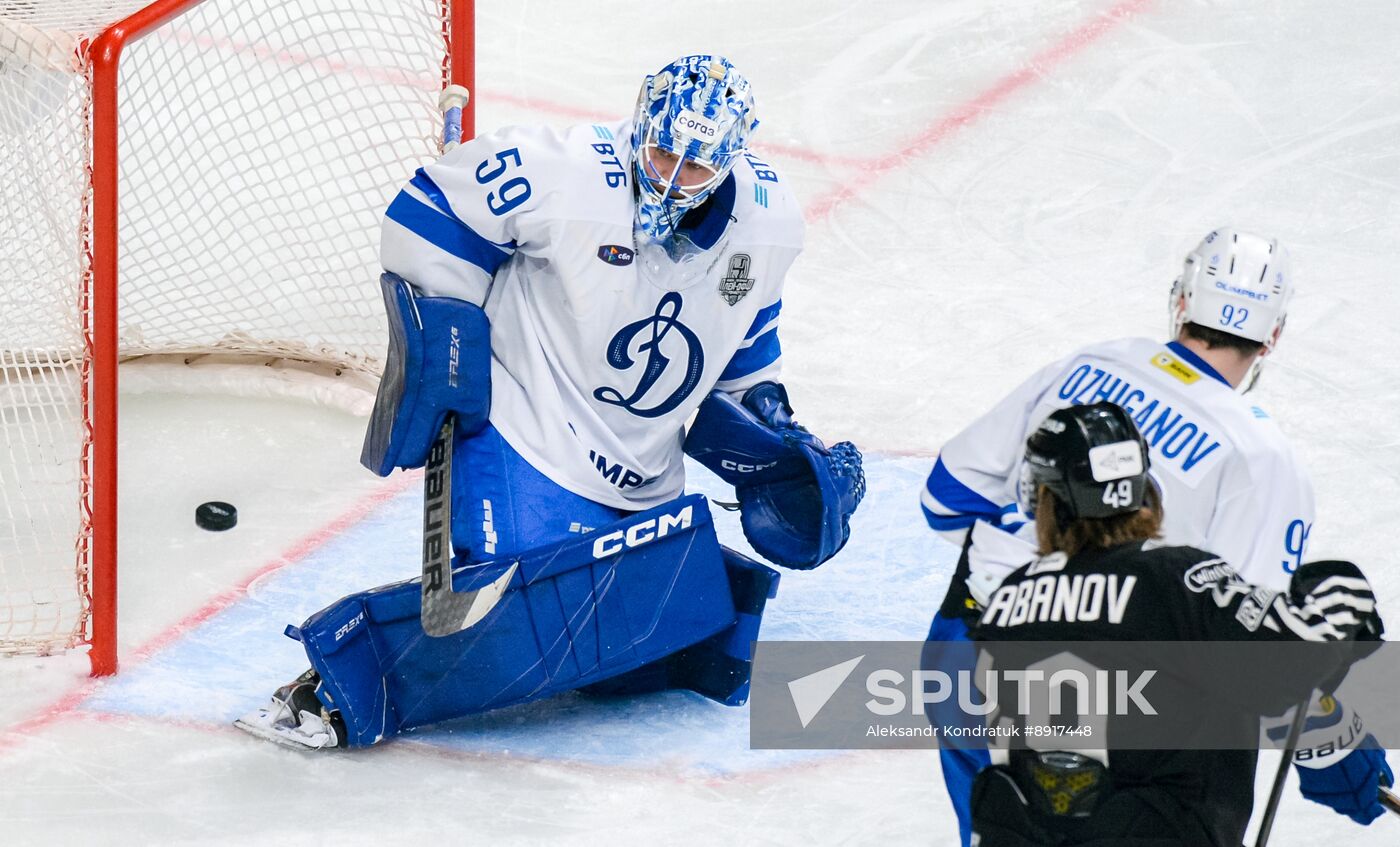 Russia Ice Hockey Kontinental League Traktor - Dynamo