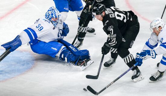Russia Ice Hockey Kontinental League Traktor - Dynamo