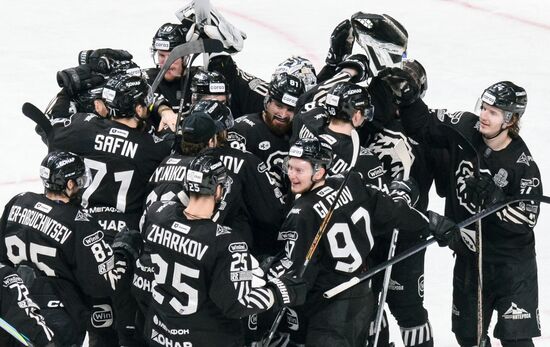 Russia Ice Hockey Kontinental League Traktor - Dynamo