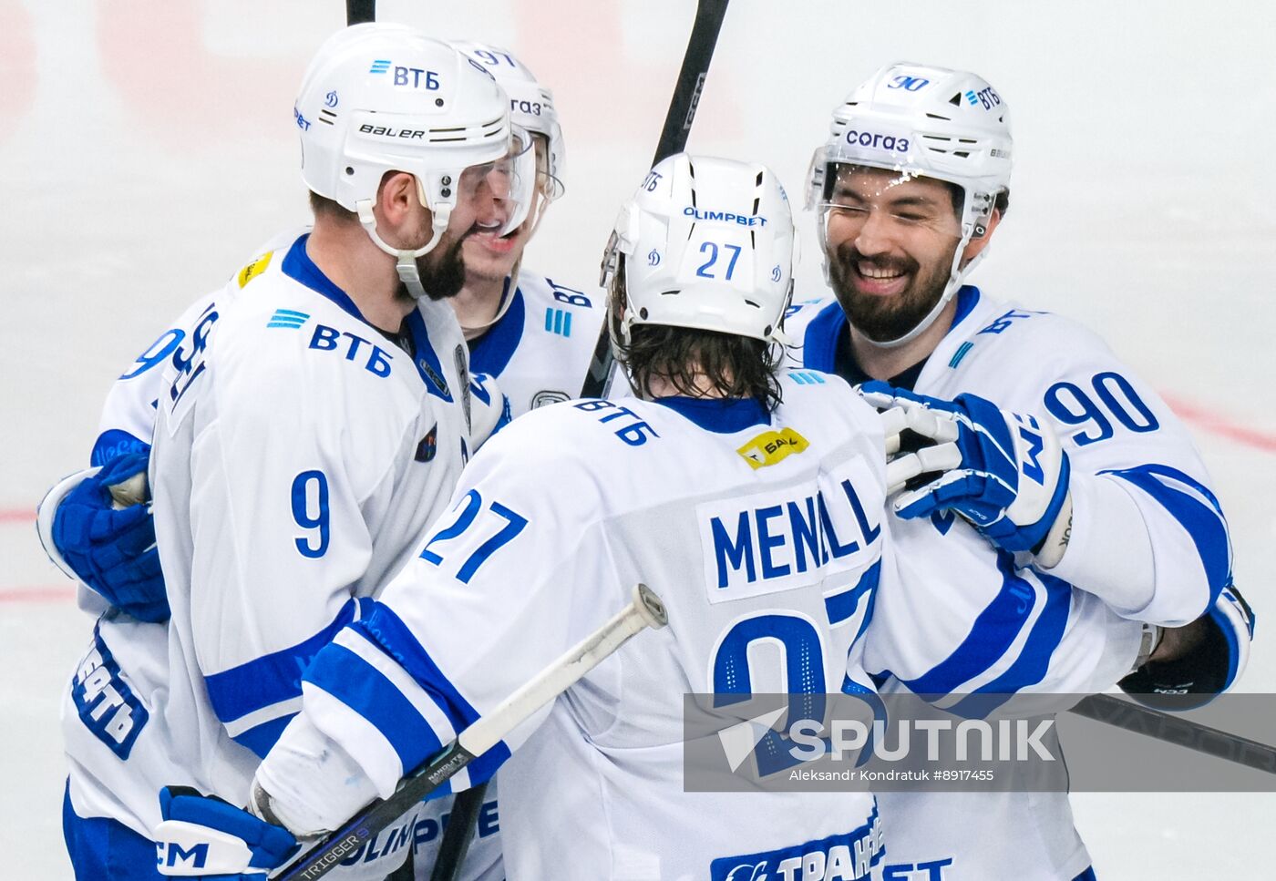 Russia Ice Hockey Kontinental League Traktor - Dynamo