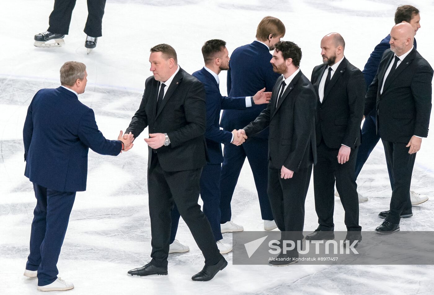 Russia Ice Hockey Kontinental League Traktor - Dynamo