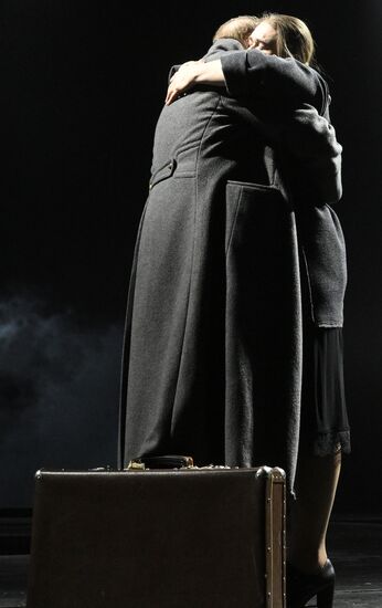 Russia Theatre Twenty Days Without War