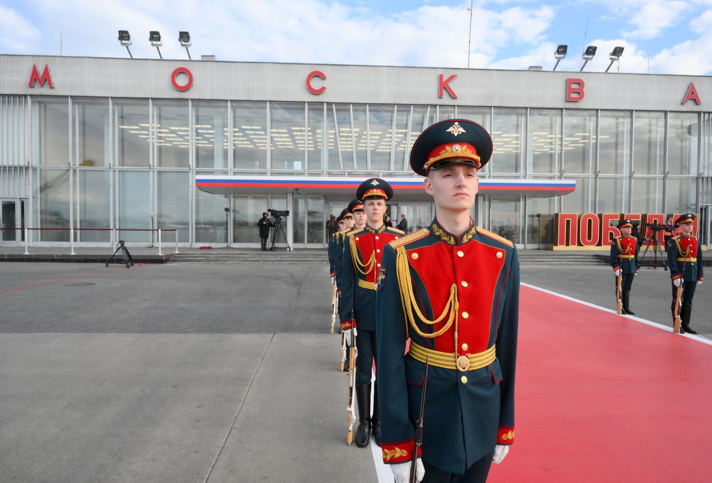 President of Serbia Aleksandar Vucic arrives in Moscow to attend celebrations to mark 80th anniversary of Victory