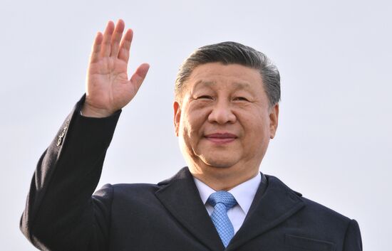President of China Xi Jinping arrives in Moscow to attend celebrations to mark 80th anniversary of Victory