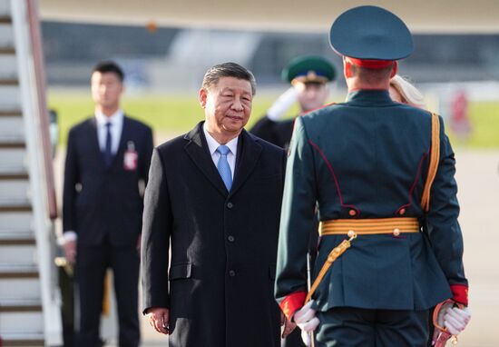 President of China Xi Jinping arrives in Moscow to attend celebrations to mark 80th anniversary of Victory