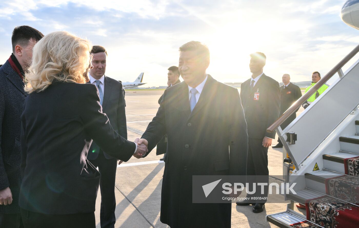 President of China Xi Jinping arrives in Moscow to attend celebrations to mark 80th anniversary of Victory