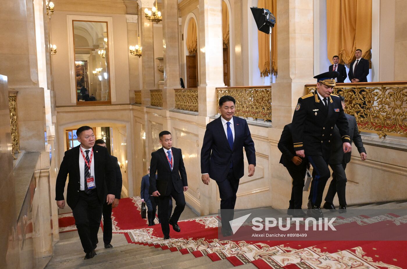 President of Russia Vladimir Putin meets with President of Mongolia Ukhnaagiin Khurelsukh